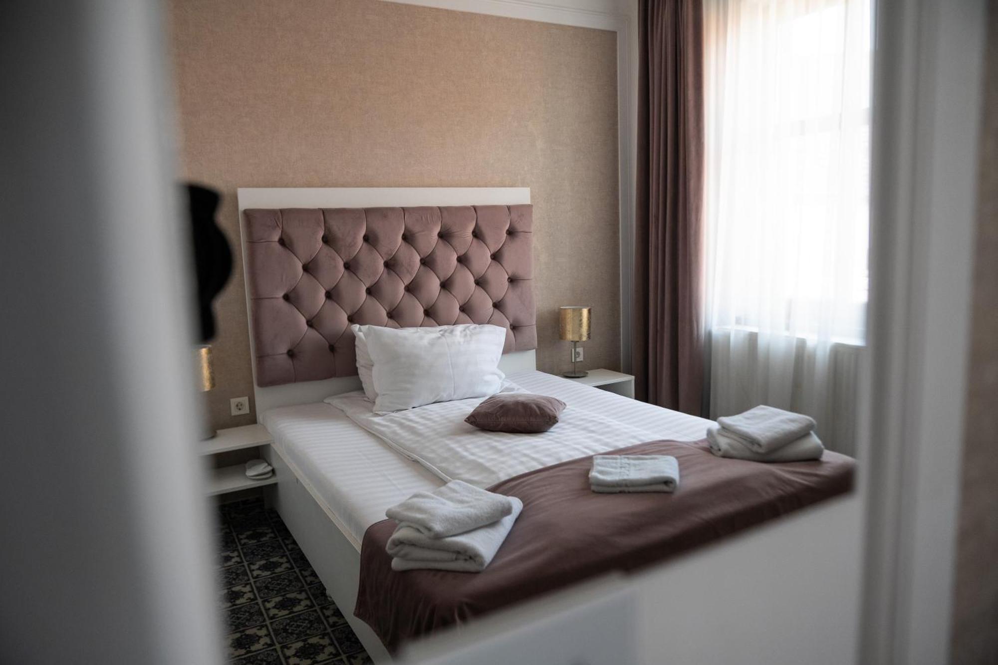 Hotel Marabella Sibiu Exterior foto