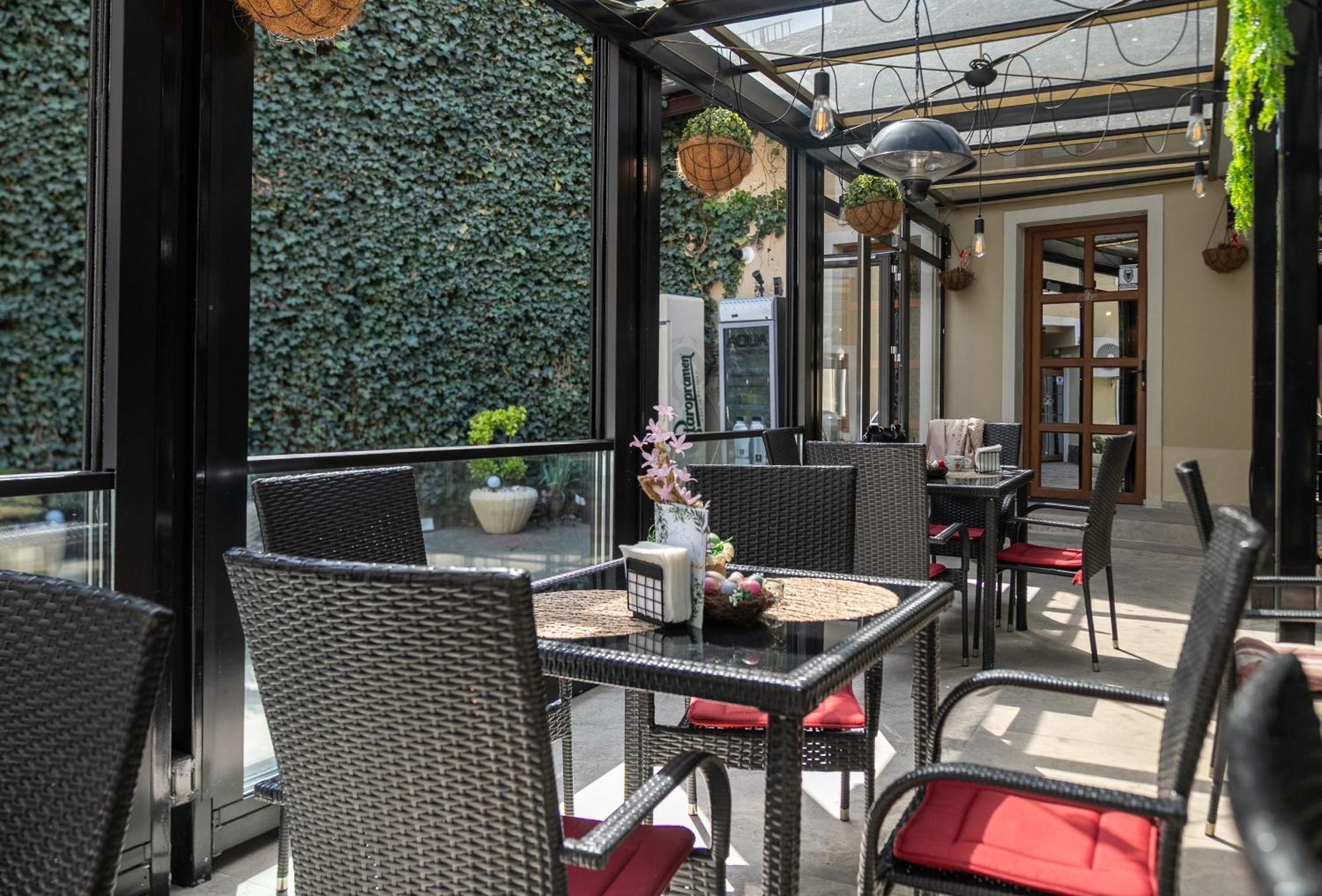 Hotel Marabella Sibiu Exterior foto