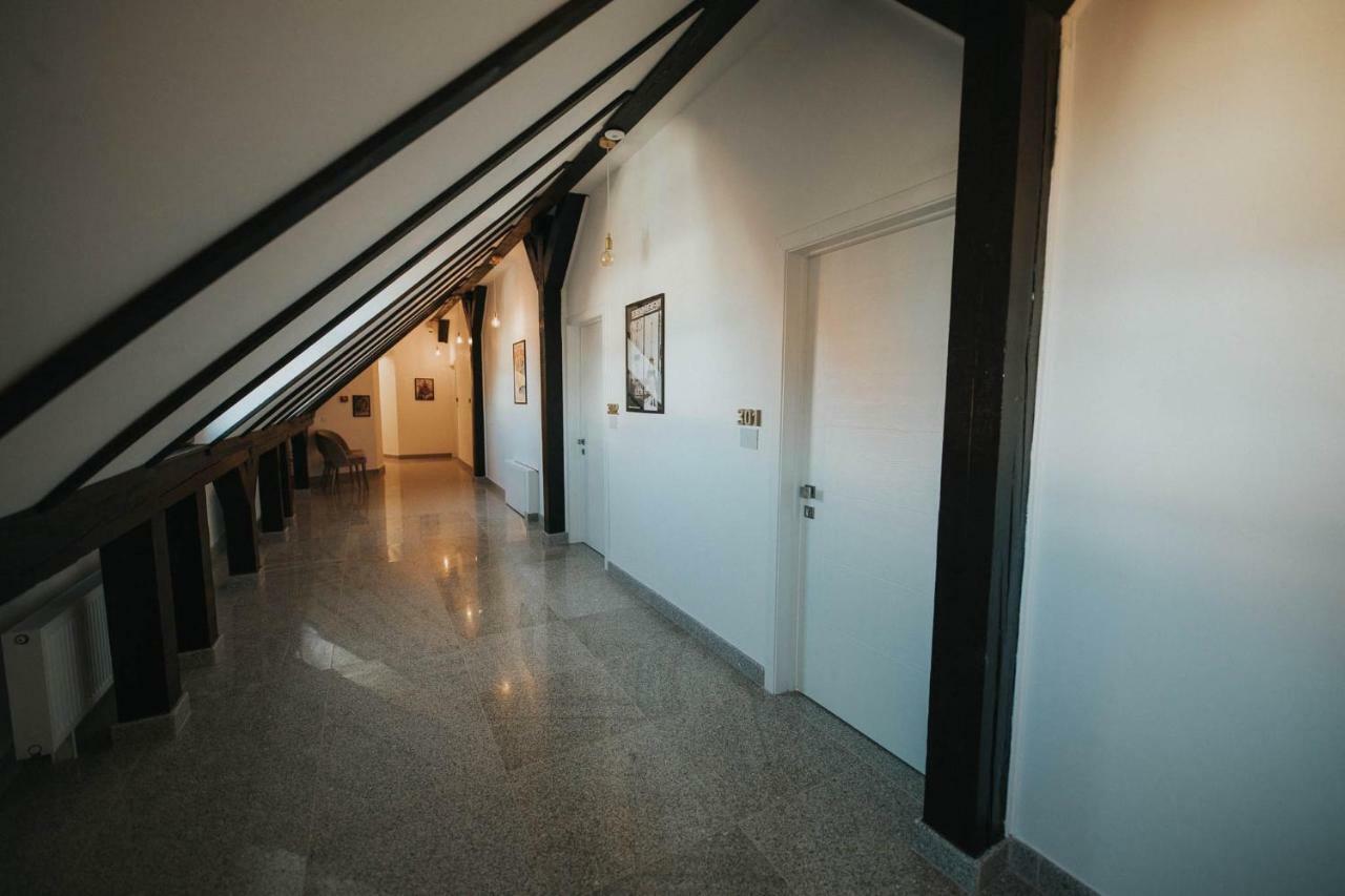 Hotel Marabella Sibiu Exterior foto