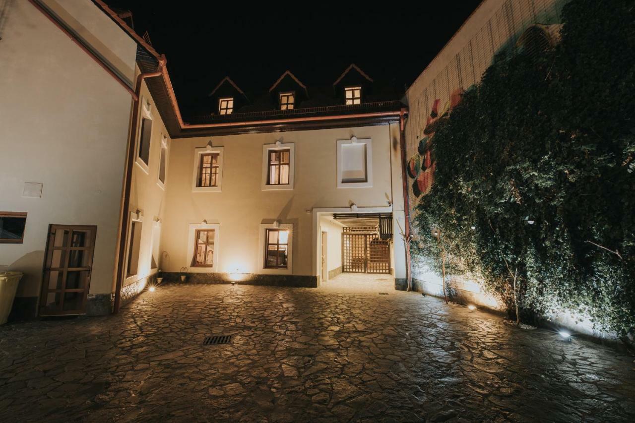 Hotel Marabella Sibiu Exterior foto